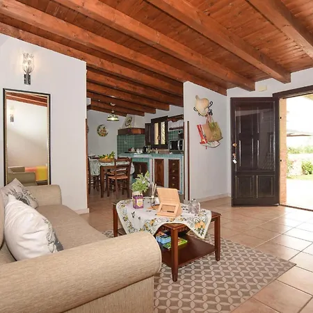 Cozy In Siracusa With Kitchen