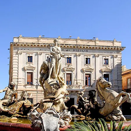 Cozy In Siracusa With Kitchen Syracuse